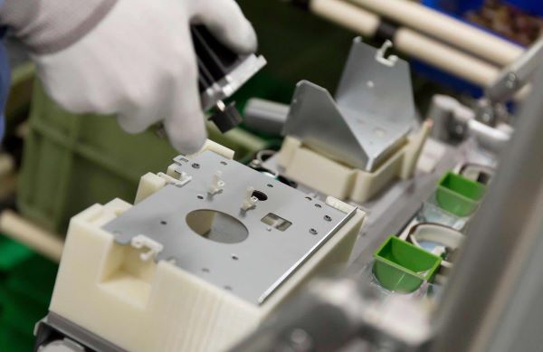 Fixture manufacturing in construction