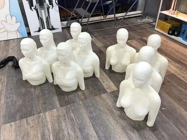 Với sự phát triển mạnh mẽ, cải tiến không ngừng, in 3D láng mịn, sắc nét đã mang lại cho lĩnh vực đúc tượng theo yêu cầu nhiều lợi ích nổi bật