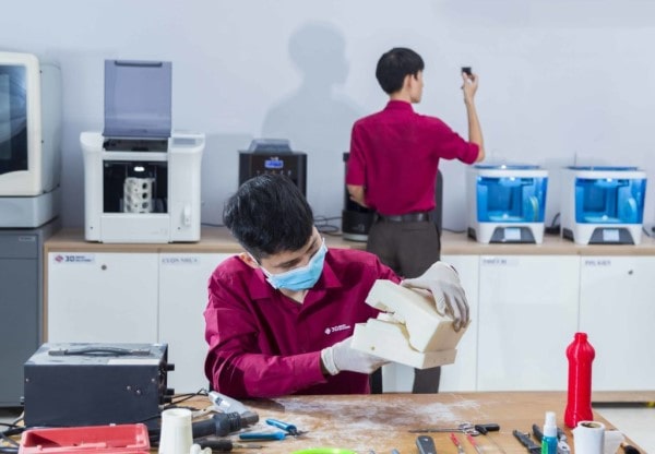 3Dmanufacturer dẫn đầu với hệ thống máy in 3D hiện đại và đội ngũ kỹ thuật viên có tay nghề cao