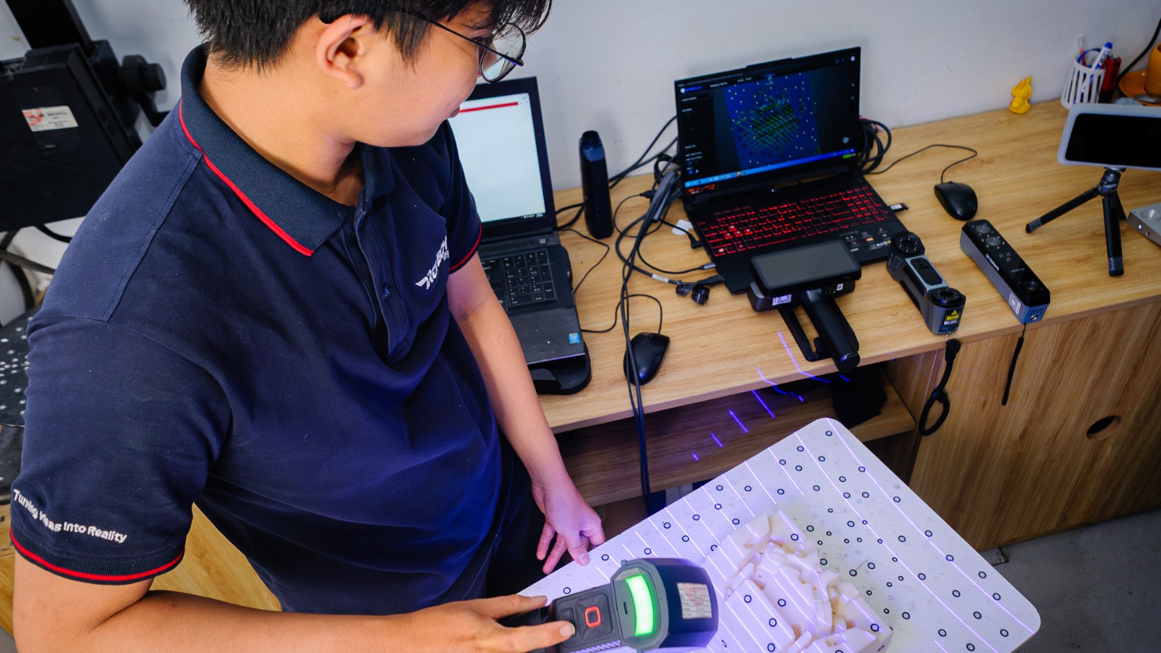 Máy in 3D công nghệ FDM có ưu điểm gì?